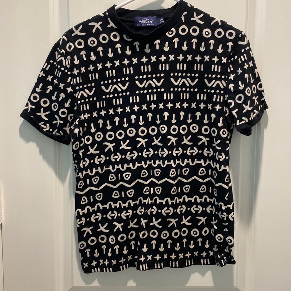 Printed tee